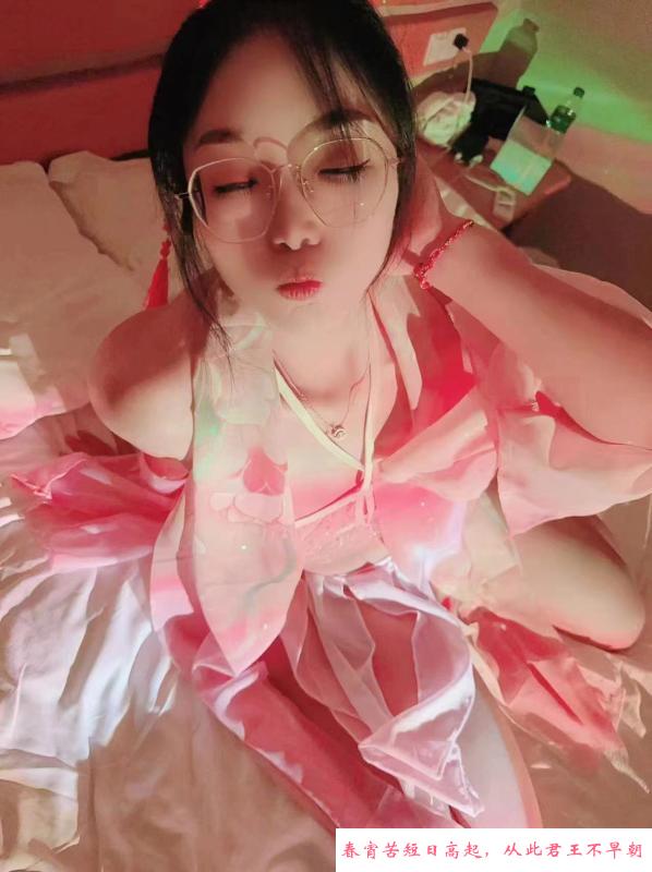 骚货姐姐 第1张