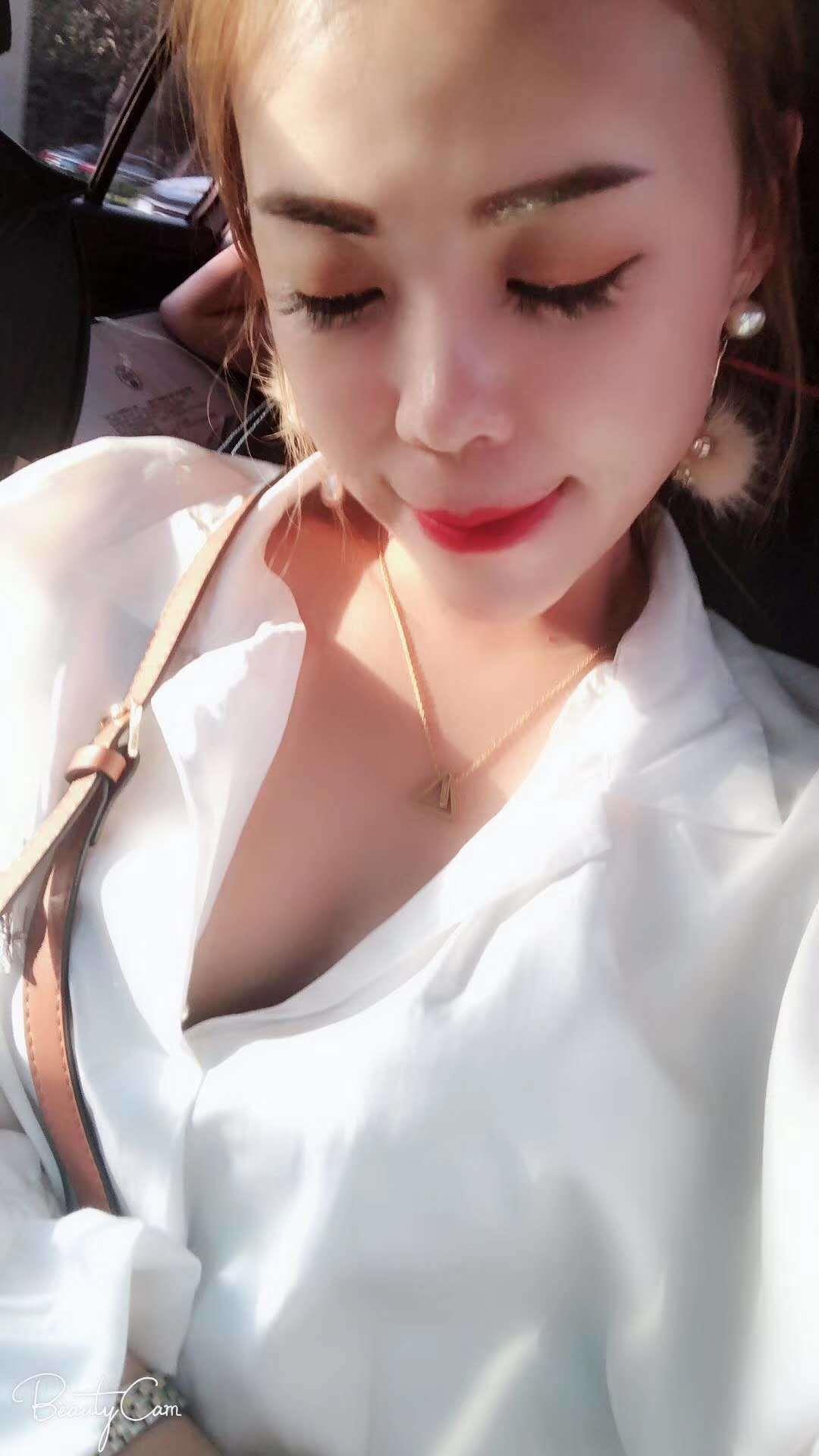 金州女孩小悦在探探上认识 第2张