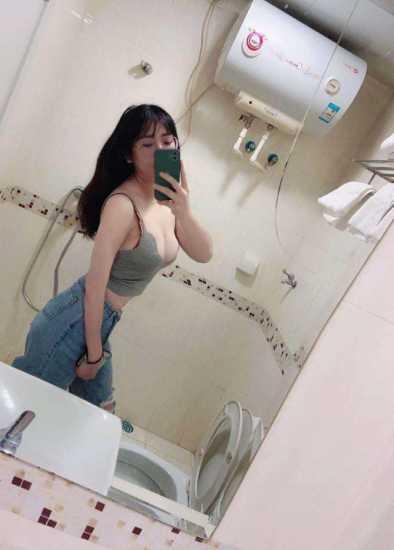一个年轻的小可爱 第1张