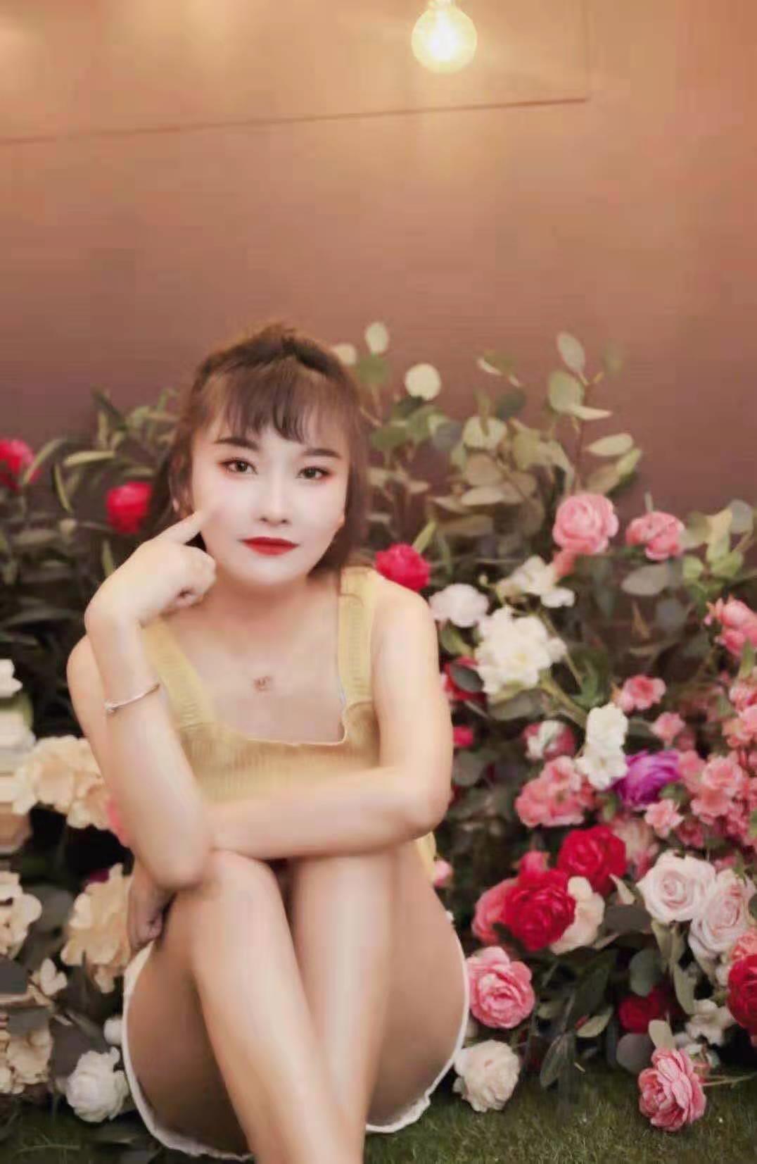 小店区高性价比妹子 第2张