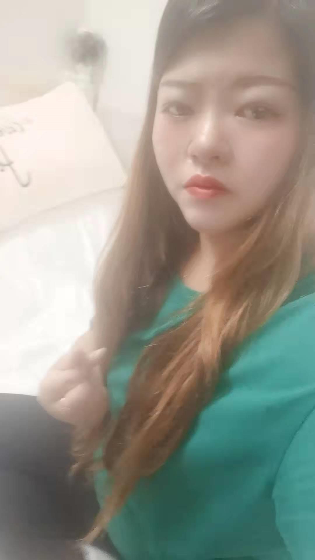 36D宝藏女孩非常丰满 第2张