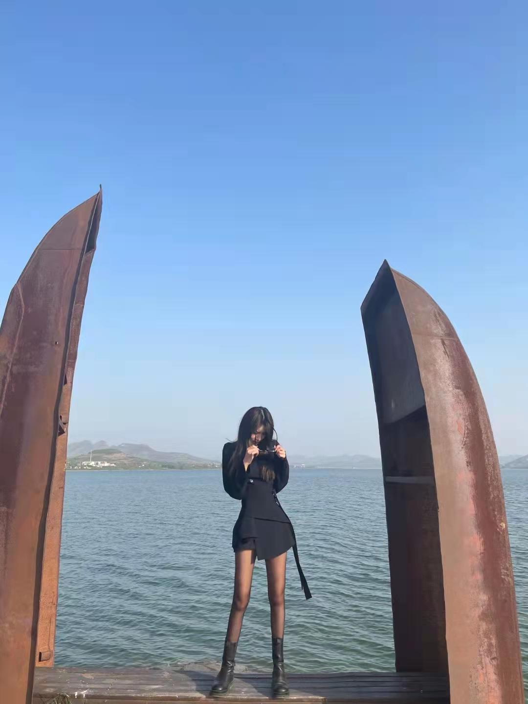 吾悦广场附近寻欢记，高颜值美女 第4张