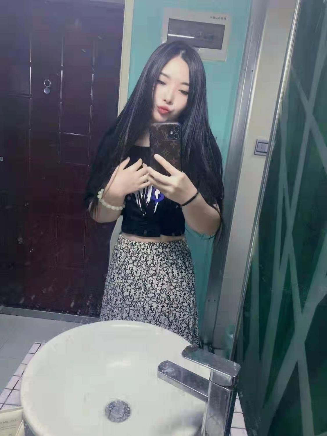 这个妹子22岁感觉挺好的 第2张