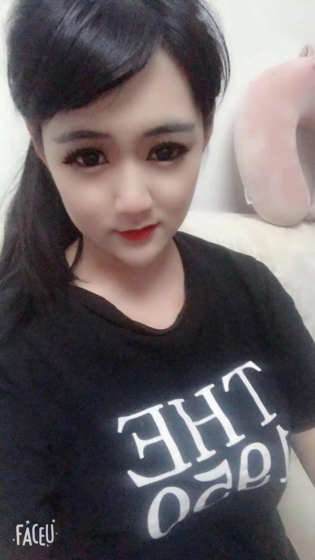 煤炭大厦附近性价比极高的20岁害羞小嫩妹 第1张